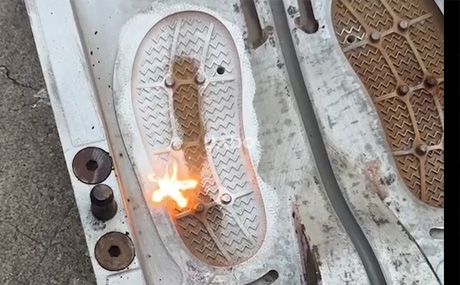 激光清洗的核心优势：环保与高效并存